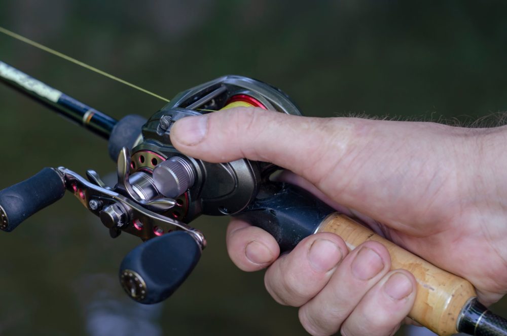 What are the Parts of a Baitcasting Reel?